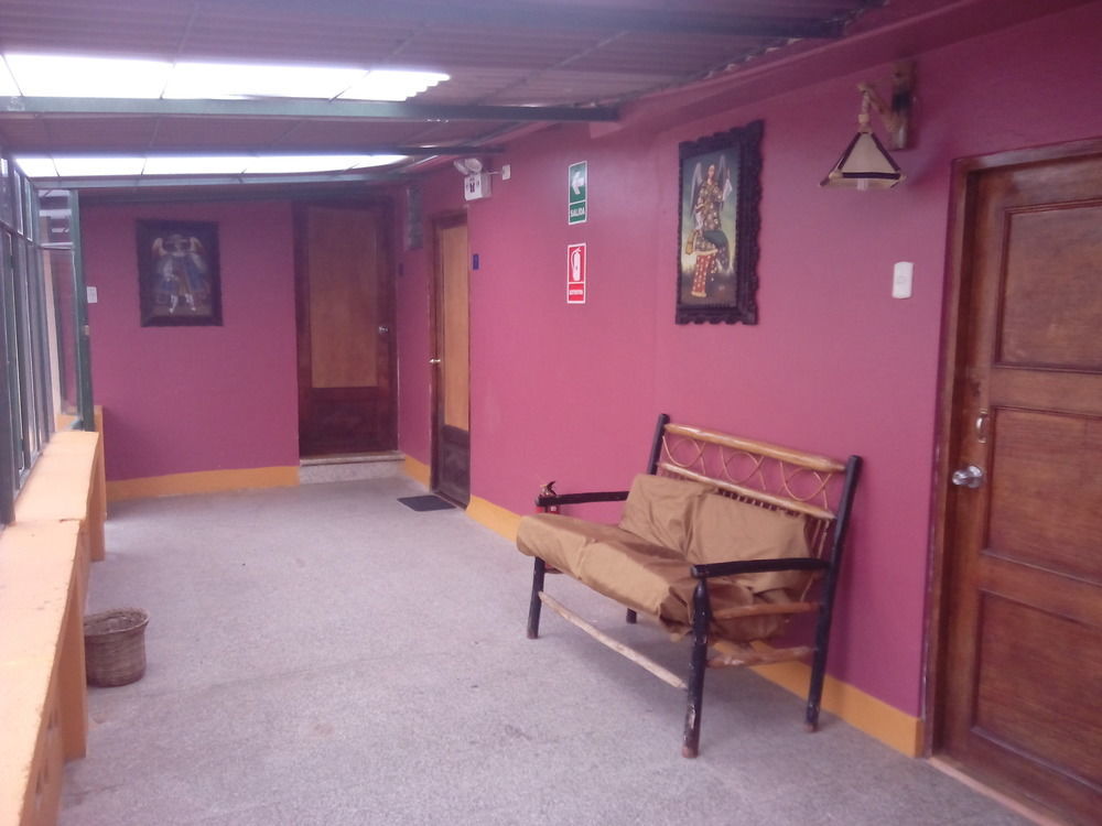 Kurumi Hostel Куско Екстер'єр фото